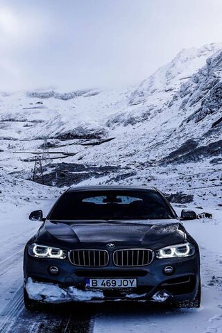Bmw In Snow