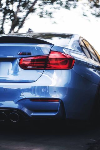 The Thrill of the BMW M3: A Legend on Wheels 🚗💨