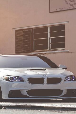 Sleek Rides: The Beauty..