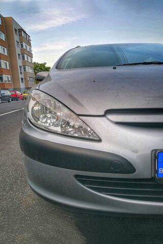 Peugeot 307: A Stylish Compact Companion 🚗✨