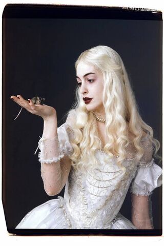White Queen2