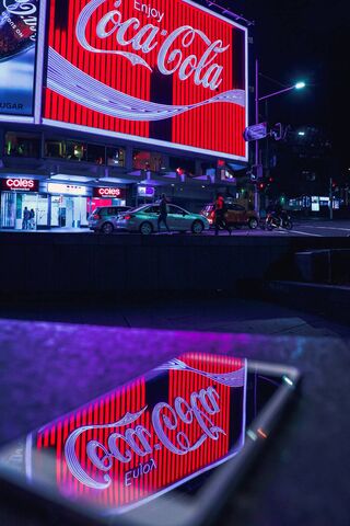 Coca-Cola: A Nighttime Icon 🌟🥤
