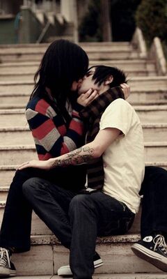 Cute Emo Love Wallpaper Xpx Pictures Emo Love Wallpapers For Desktop  Wallpaper Hd Download Android Free Mobile Nokia Facebook Wallpaper  照片图像