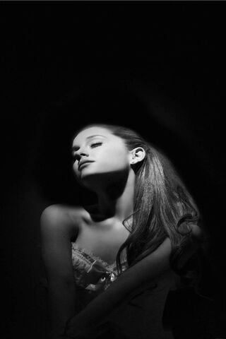 Ariana Grande: A Moment..