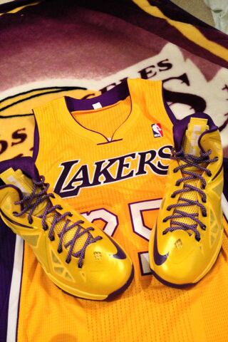 Lakers: The Spirit of Champions 🏀✨