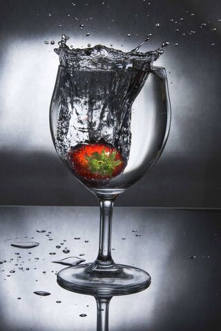 Berry Splash Delight! �..