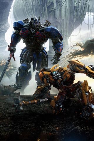Ảnh nền Transformers Collage là một sự lựa chọn hoàn hảo cho những người yêu thích bộ phim Transformers. Bộ sưu tập ảnh này bao gồm rất nhiều hình ảnh đầy màu sắc và bắt mắt về những chiến binh robot đầy mạnh mẽ. Bạn sẽ không thể rời mắt khỏi những hình ảnh này.