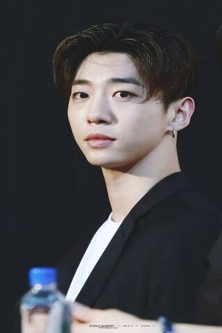 Daehyun Bap الخلفية تحميل إلى هاتفك النقال من Phoneky