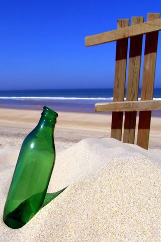 Sunny Shores: A Day at the Beach 🌊☀️