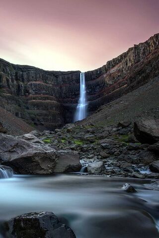 Hengifoss Wasserfall