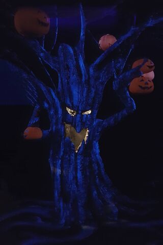 Whispers of the Haunted Tree 🌳👻