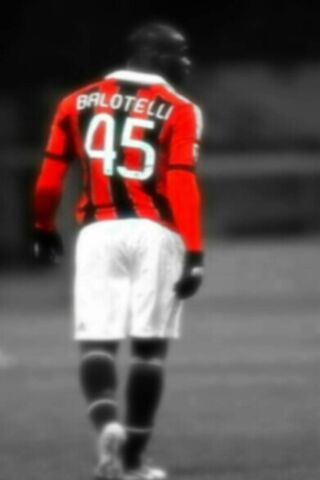 Balotelli: The Maverick of Football ⚽️🔥
