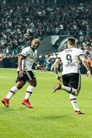 Celebration of Unity: Babel and Negredo Shine!