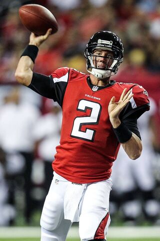 The Falcon's Ace: Matt Ryan in Action! 🏈🔥