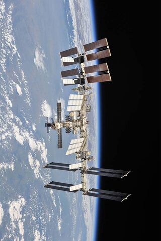 Iss - Space Station