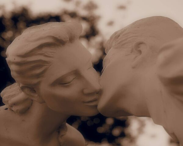 Ciuman Wallpaper Download Ke Ponsel Anda Dari Phoneky