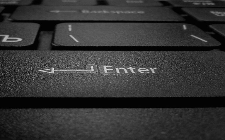 Enter Wallpaper - Download to your mobile from PHONEKY