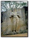 Talla de piedra del rey Parakramabahu